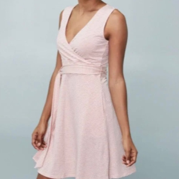 Toad&Co Cue Wrap SL Dress with Pockets, Pink Sand Mini Stripe Size Small - Picture 4 of 10